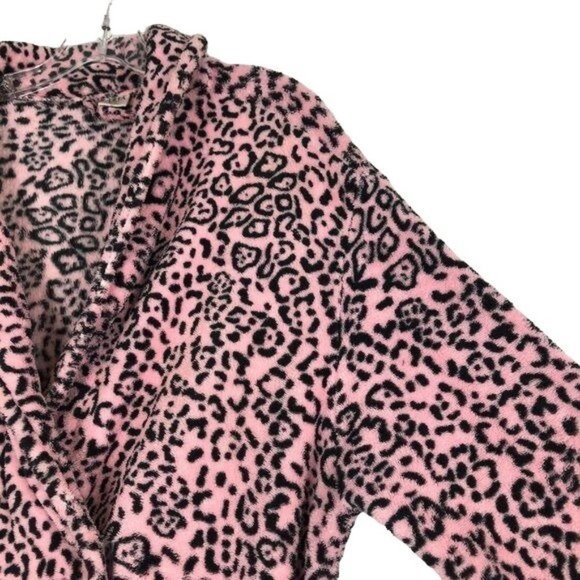 ULTA Pink Leopard Print Fluffy House Coat Robe Size S/M - Picture 7 of 9